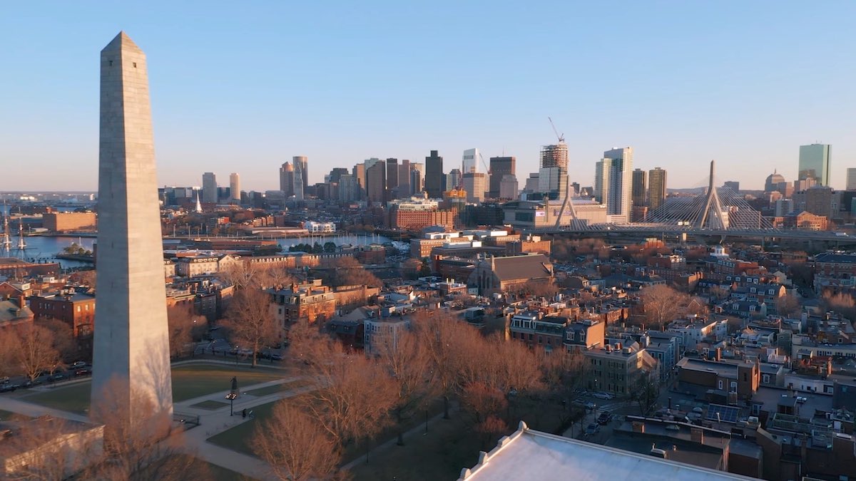 Hawaiian airlines now flying direct to boston